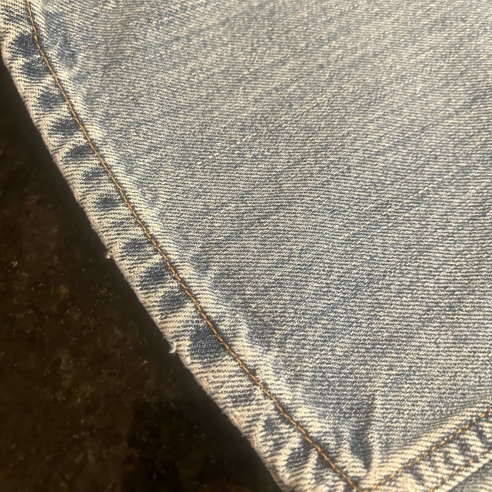 Men’s Comfort fit Levi Jeans 38x30. EUC Vintage - Picture 7 of 11